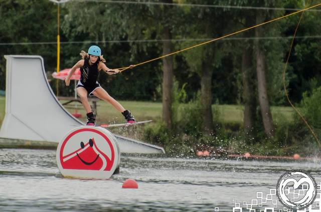 10404884_917347821612860_4058509531107186502_n